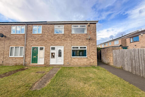 Aldwych Drive, North Shields NE29 3 bed terraced house for sale