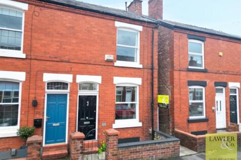 2 bedroom semi-detached house for sale