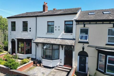 4 bedroom terraced house for sale