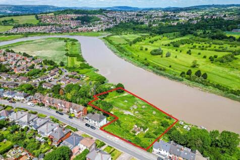 8 bedroom detached house for sale
