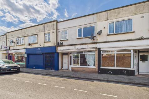 3 bedroom flat for sale