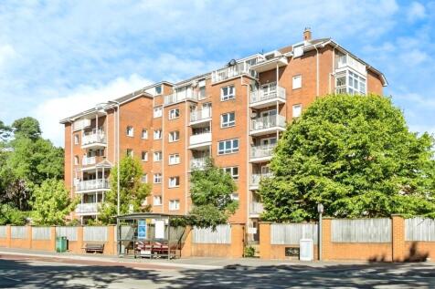 Christchurch Road, Bournemouth, Dorset 2 bed apartment for sale