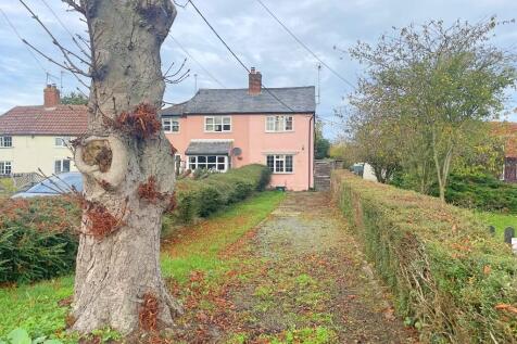 2 bedroom semi-detached house for sale