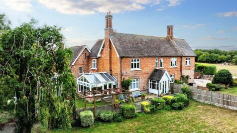 Throckmorton, Pershore, WR10 2 bed terraced house for sale