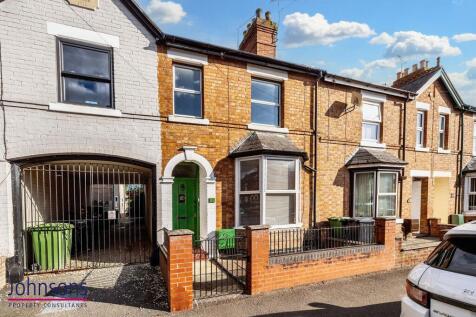 Kings Road, Evesham, WR11 3 bed terraced house for sale