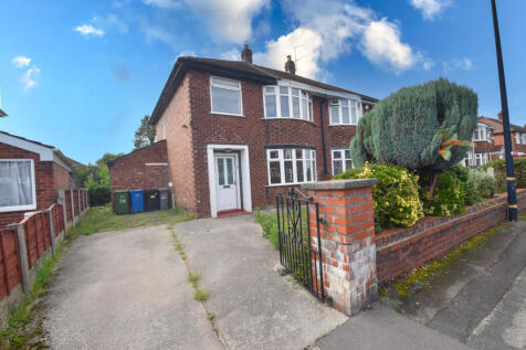 Wallingford Road, Urmston, M41 3 bed semi