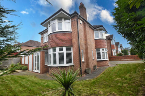 Rock Road, Urmston, M41 3 bed detached house for sale