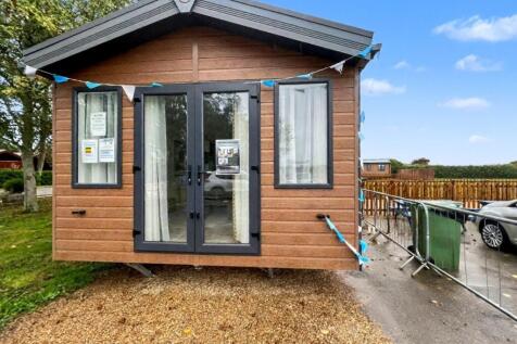 Pettaugh Road, Stonham Aspal... 2 bed lodge for sale