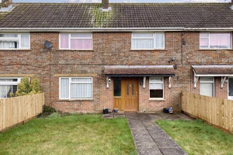 Montague Way, Somerset TA20 3 bed terraced house for sale