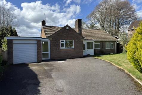 Monmouth Court, Somerset TA20 3 bed bungalow for sale