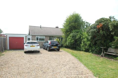 2 bedroom bungalow for sale