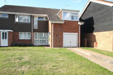 4 bedroom semi-detached house for sale