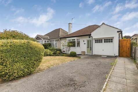 2 bedroom semi-detached bungalow for sale