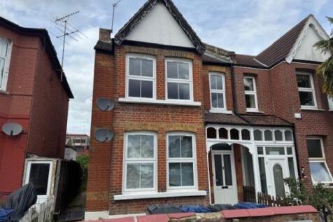 LONDON W13 Block of apartments for sale