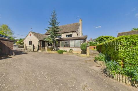 Denmark Street, Diss 3 bed detached house for sale