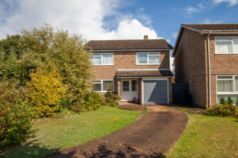 44 Tennyson Close, IP12 4 bed detached house for sale
