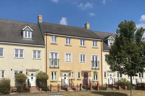 4 bedroom town house for sale