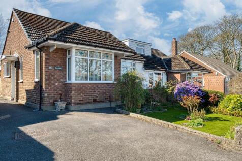 2 bedroom semi-detached bungalow for sale