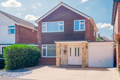 Windsor Way, Rayleigh SS6 3 bed detached house for sale