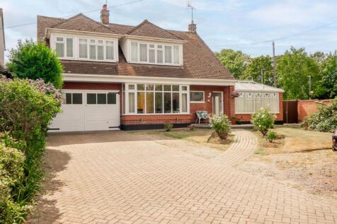 Victoria Road, Rayleigh SS6 5 bed detached house for sale