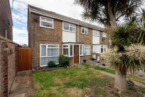 Recreation Close, Felixstowe IP11 3 bed end of terrace house for sale