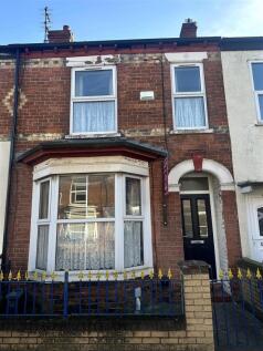 3 bedroom house share for sale