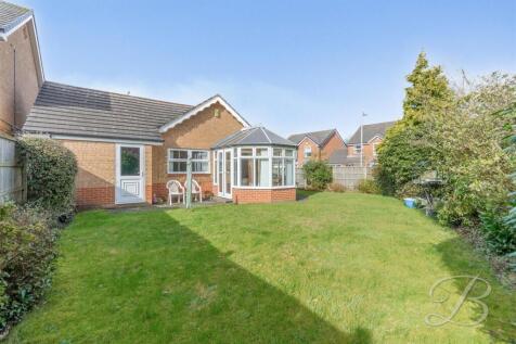 2 bedroom detached bungalow for sale