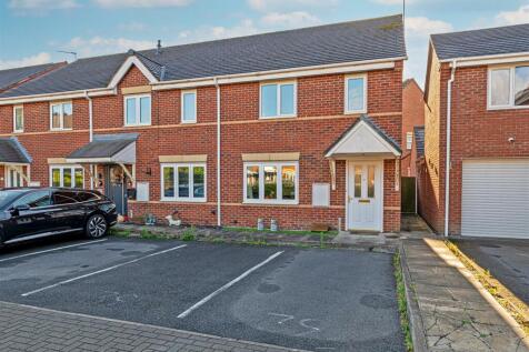 Arizona Crescent, Great Sankey 2 bed end of terrace house for sale