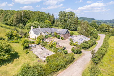 Newcastle, Monmouth, Monmouthshire 5 bed detached house for sale