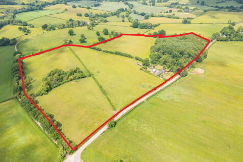 4 bedroom smallholding for sale