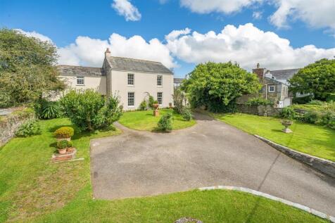 St. Mabyn 4 bed detached house for sale