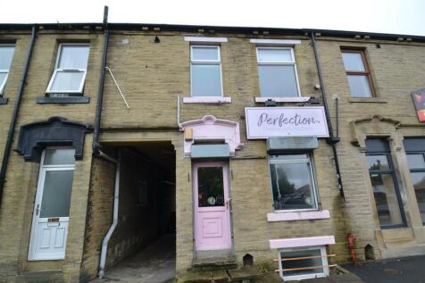 Halifax Road, Wibsey, Bradford 2 bed terraced house for sale