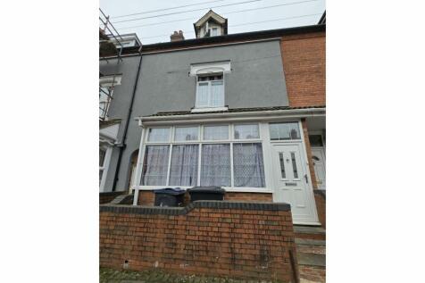 6 bedroom terraced house for sale