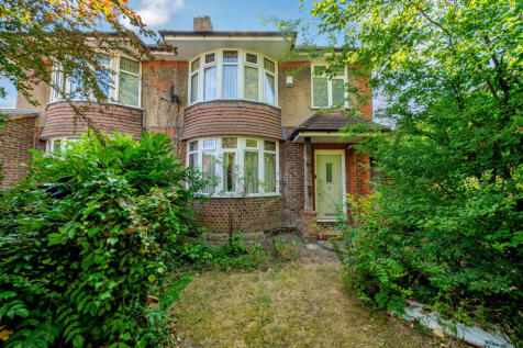 Kingscroft Avenue, Bedfordshire LU5 4 bed semi