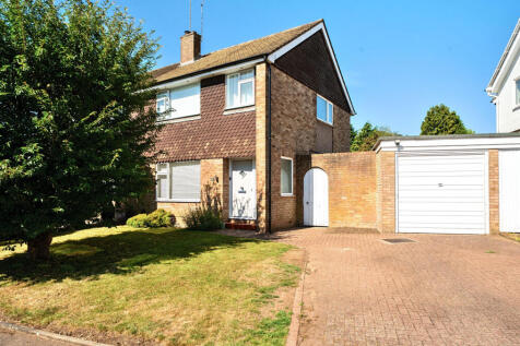 Miletree Crescent, Bedfordshire LU6 3 bed semi