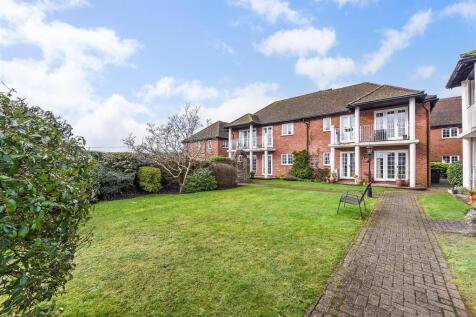 Sussex Road, Petersfield, Hampshire 1 bed flat for sale