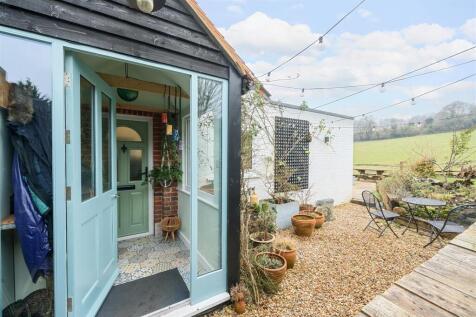 Langrish, Petersfield, Hampshire 2 bed cottage for sale