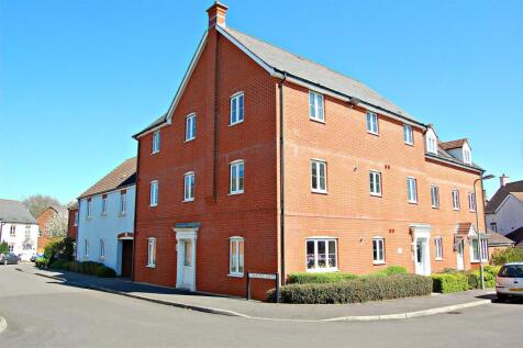 Collingwood Way, Petersfield, Hampshire 2 bed flat for sale