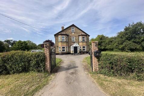 Bulphan 5 bed character property for sale