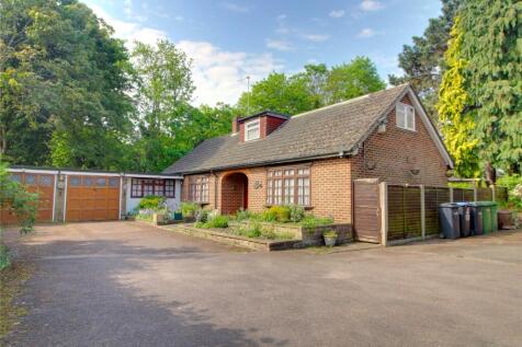4 bedroom bungalow for sale