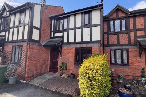 2 bedroom terraced house for sale