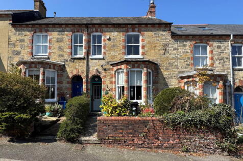 Avondale Road, Truro 4 bed terraced house for sale