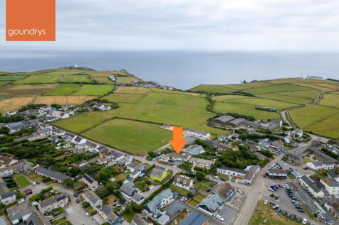 Beacon Terrace, The Lizard 4 bed detached bungalow for sale
