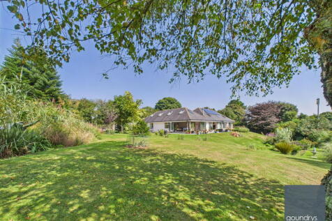 Lower Hugus Road, Truro, TR3 6BD 5 bed detached house for sale