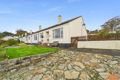 2 bedroom semi-detached bungalow for sale