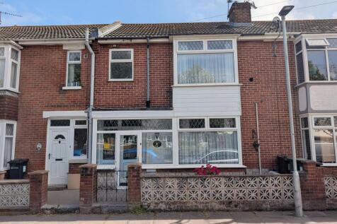 Stride Avenue, Portsmouth, PO3 3 bed terraced house for sale