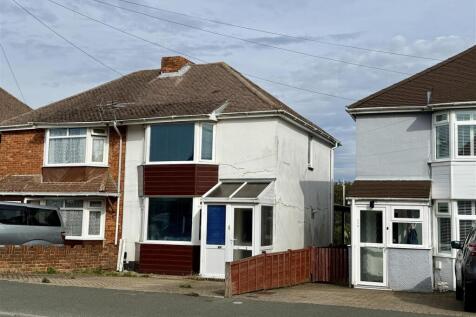 2 bedroom semi-detached house for sale