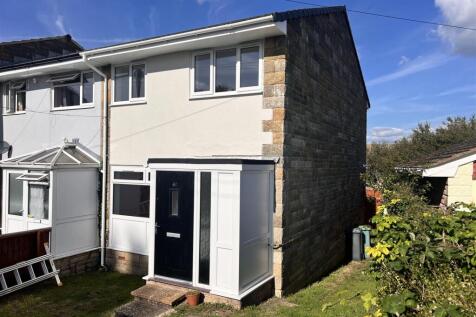 Hinton Road, Carisbrooke 3 bed end of terrace house for sale