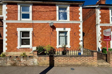 Erskine Park Road, Tunbridge Wells 3 bed semi