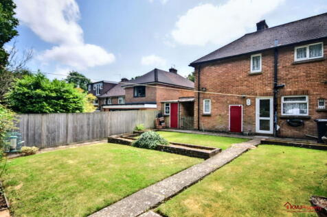 Stonedene Close, Forest Row 2 bed semi